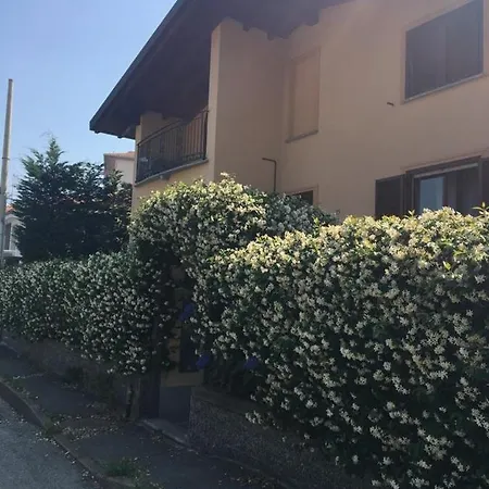 Villa Gemelli Castellanza Esterno foto